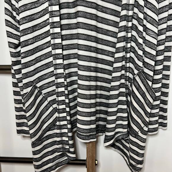 Vince Camuto Long Sleeve Lighweight Black White Cardigan Hoodie‎ Size Medium - Picture 3 of 8